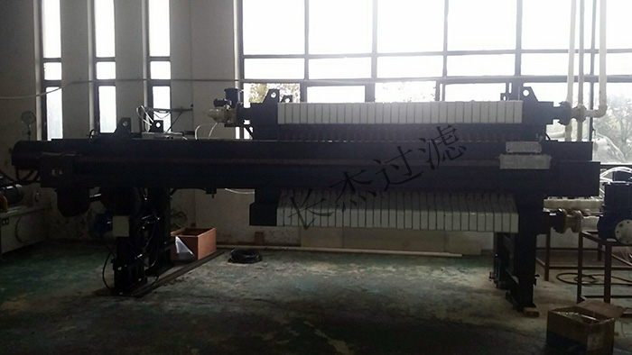 強(qiáng)酸鋰石膏渣壓濾機(jī).jpg